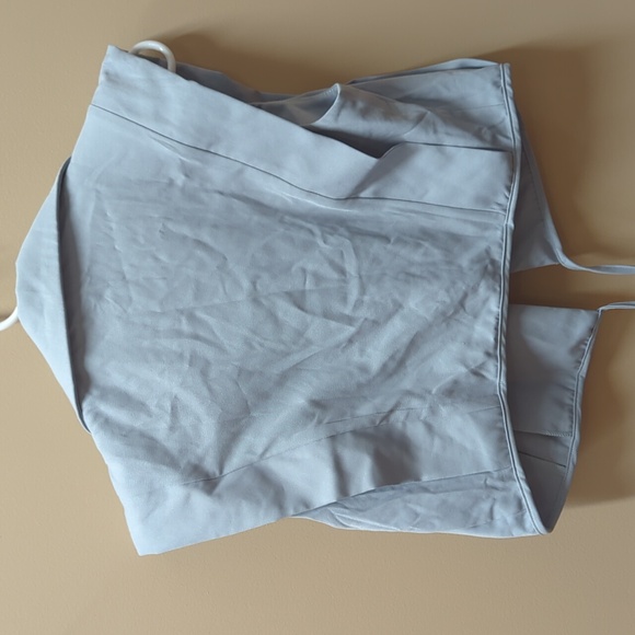 Cropped Vest with Tie - Picture 2 of 5